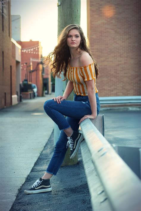 Senior Picture Model Pose Street Style Downtown Guardrail Sunset Photo Credit Street