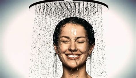 Terdapat beberapa faktor yang boleh menyebabkan paru paru berair. Debunk - Benarkah mandi malam punca paru-paru berair ...