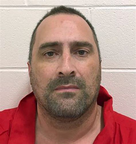 Suspect in 1992 slaying of Mass. teacher's aide pleads guilty