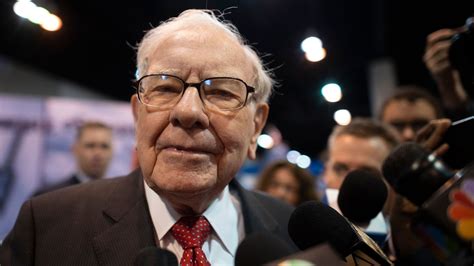 If Warren Buffett S Job Splits Berkshire Hathaway Could Be In For A Makeover