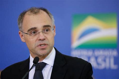 Ministério da justiça e segurança pública: Ministro da Justiça bate de frente com subprocurador-geral ...