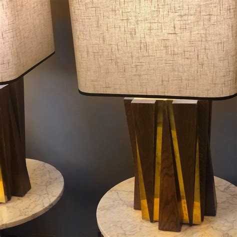Mid Century Modern Pair Of Brown Oak And Brass Italian Table Lamps With