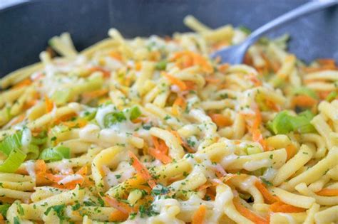 Rezept für ein schnelles indonesisches nasi gorng mit gemüse und ei. Schnelle Vegetarische Rezepte Vegetarische Gerichte - Mbeleds