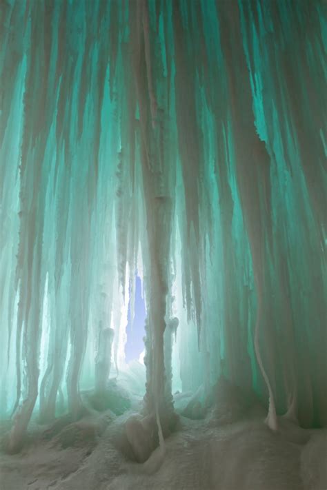 Grand Island Ice Caves On Lake Superior The Upper Peninsula