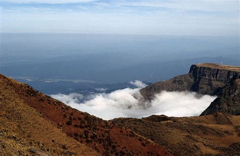 Montañas De Argentina Y Bolivia Sierras Subandinas