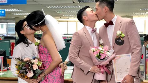 Same Sex Couples Start Registering Marriages In Taiwan Fox News