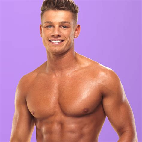 Love Island Australia: Will Callum Find a 'Bird' That Keeps Him on His