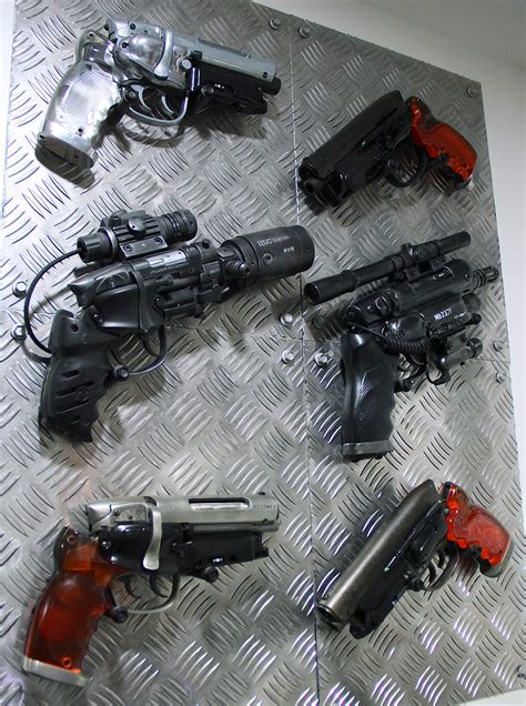 Awesome Sci Fi Movie Guns Page 2 Rpf Costume And Prop Maker Community