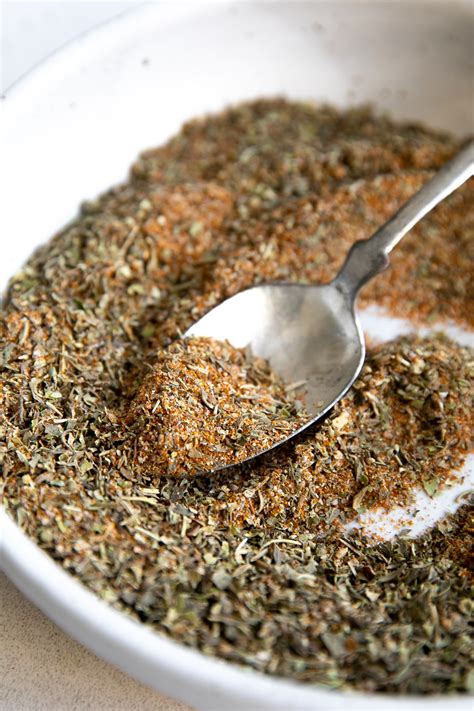 Homemade Poultry Seasoning Recipe The Forked Spoon