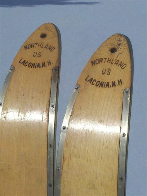 10th Mountain Division Downhill Skis Vintagewinter
