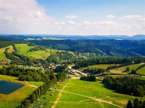 It is inhabited by over eleven thousand people. Wieża widokowa i ścieżka w koronach drzew - Krynica-Zdrój ...