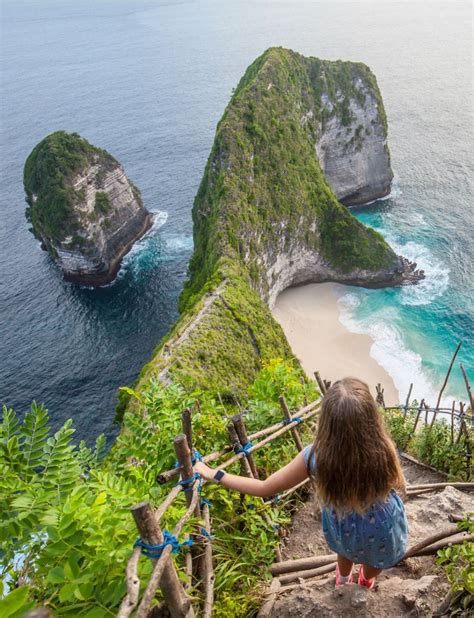 Indonesia Tourist Spots Soakploaty