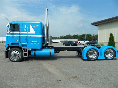 Cabover Freightliner - Smart Trucking