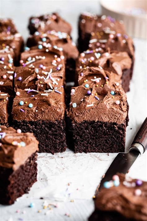 The Best Gluten Free Chocolate Cake Snixy Kitchen