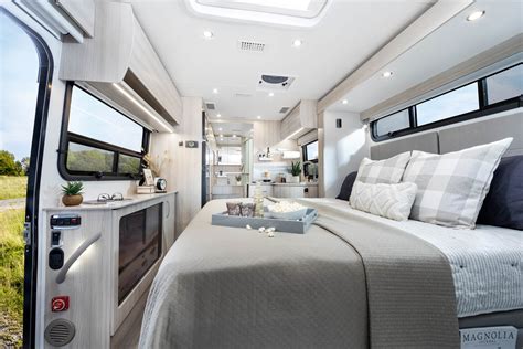 Unity Features Murphy Bed Leisure Travel Vans