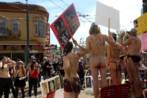 Nude Activists Strip For Body Freedom Sfbay