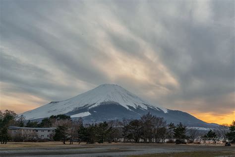 Clouds And Mtfuji Yamanakako Vill Yamanashi Japan Tam Flickr