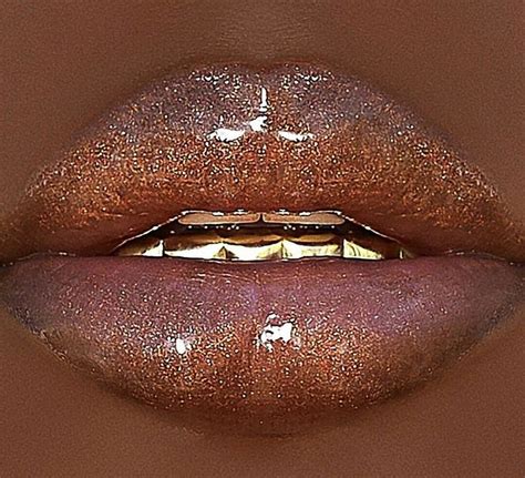 Aesthetic Holographic Lipstick Gold Aesthetic Lip Colors