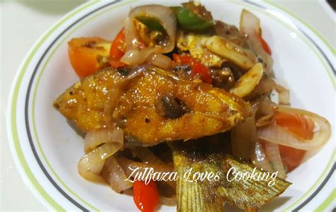 Ayam masak lemak cili api. ZULFAZA LOVES COOKING: Ikan masak taucu (versi kering)
