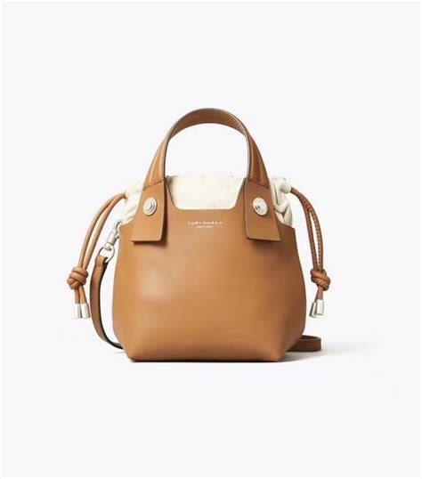 660 x 749 jpeg 51 кб. Tory Burch Miller Mini Bucket Bag, Women's Fashion, Bags ...