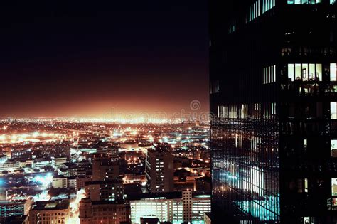 Horizonte Colorido De New York City En La Noche Imagen De Archivo