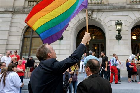 Same Sex Couples In Arkansas Rush To Wed As Court Ruling Provides An Opening The New York Times