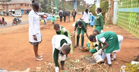 School Cleans Up The Environment As Part Of Cbc Implementation Kenya