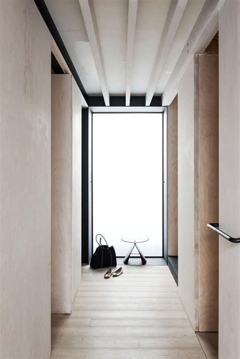 A new build with a warehouse feel in Sydney's inner west ...