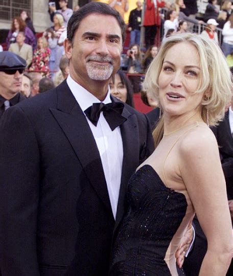 Sharon stone is an american actress, producer, and former model who has a net worth of $60 million. Sharon Stone Bio, Family, Marriage, Husband, Salary, & Net ...