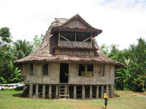 Omo Hada 3 Keunikan Rumah Adat Nias Stillwaterlogjam