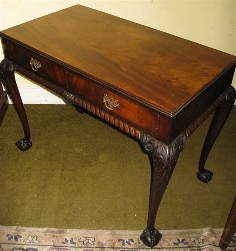 Small Mahogany Desk Side Table Antiques Atlas
