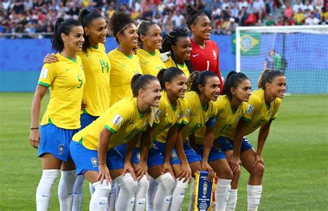 Com boa atuação, seleção brasileira sofre derrota em madrid. Com Cristiane, Seleção Brasileira vence a Itália e avança ...
