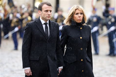 Brigitte macron, the wife of french presidential candidate emmanuel macron. Emmanuel + Brigitte Macron trauern: Abschied von Arnaud ...