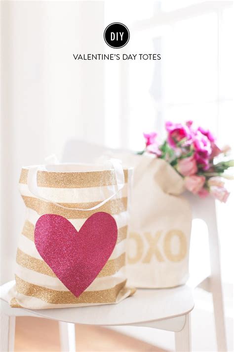 Diy Glittery Valentines Day Totes