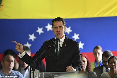 Venezuelan President Says Us Spy Captured Near Refineries Daily Mail Online