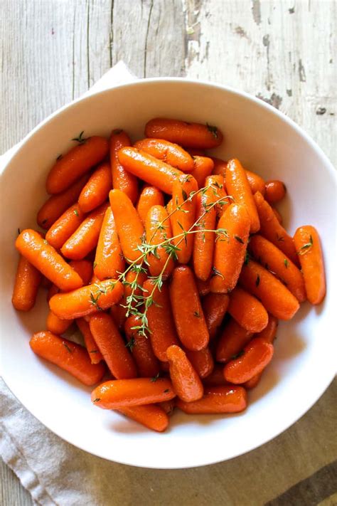 Honey Brown Sugar Glazed Carrots With Fresh Thyme