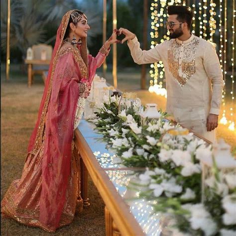 Pin By Xoxqueenxox On Pak Cable Beautiful Pakistani Dresses Bridal