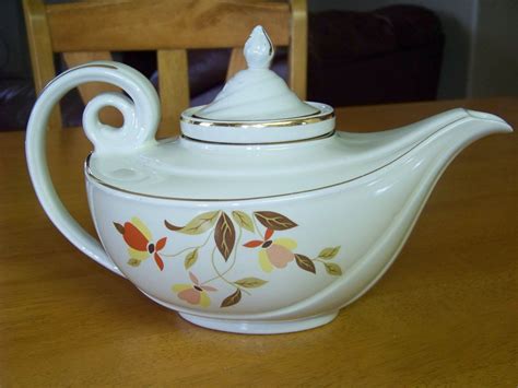 Vintage Hall Jewel Tea Autumn Leaf Aladdin Tea Pot Jewel Tea Dishes