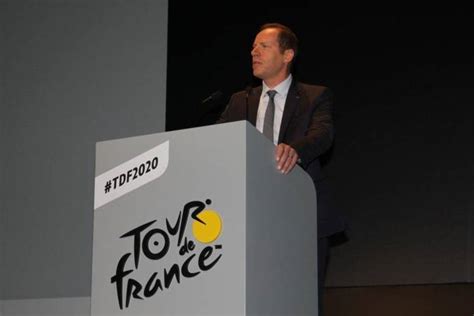 Tour De France 2020 Christian Prudhomme Testé Positif Au Covid 19