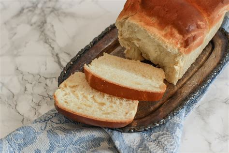 An unforgettable hokkaido milk bread, and why everyone should be making it. Ricetta Hokkaido Milk bread: Pane al latte morbidissimo ...