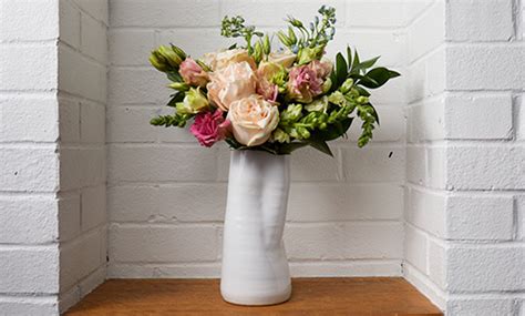 The Dusk Send Flower Bouquets Urbanstems Flower Delivery