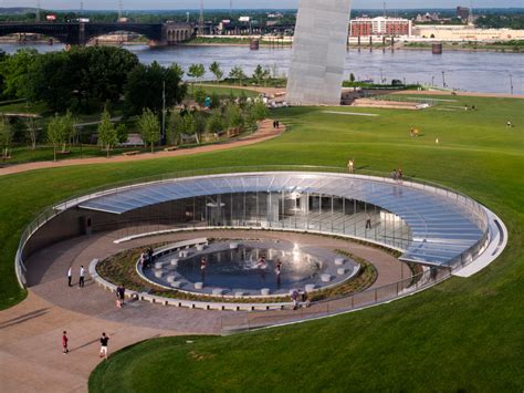 Museum Beneath St Louiss Gateway Arch Opens To The Public
