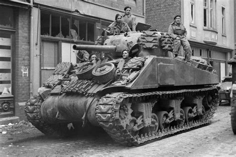 Americas M4 Sherman Tank A Wwii War Machine