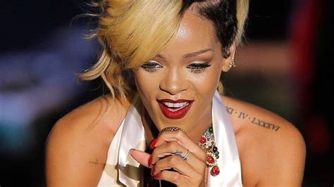 Rihanna Photo Of Thailand Vacation Leads To 2 Arrests Cbc News