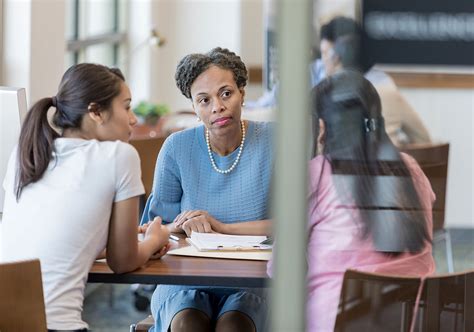 Unlocking Customer Loyalty in the Insurance Industry: NPS Insights