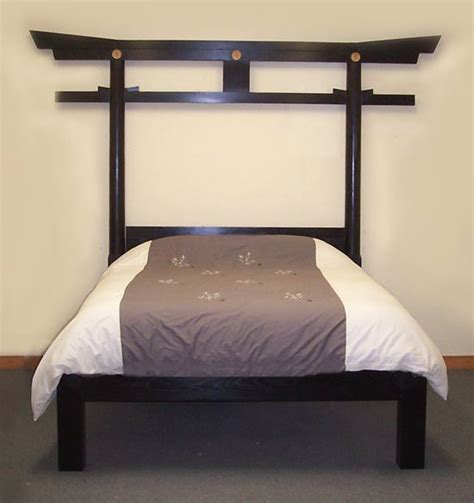 See more ideas about japanese futon, japanese bedroom, futon. Samurai Half Tester Bed