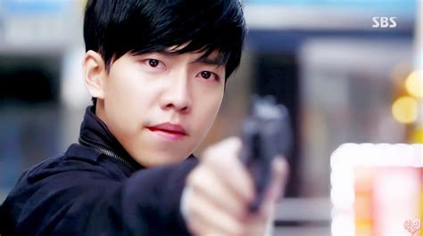 You’re All Surrounded Ep 1 Screencaps Lee Seung Gi Everything Lee Seung Gi
