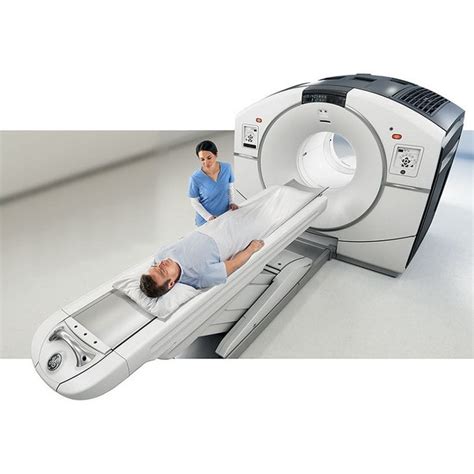Petct Scanner Discovery Mi Dr Ge Healthcare For Whole Body