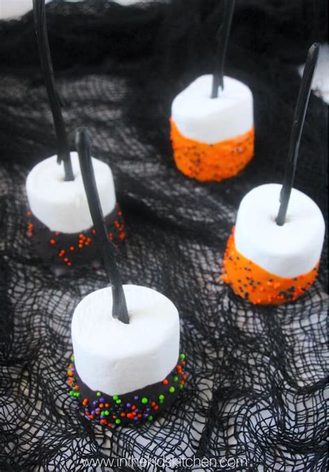Easy Sprinkle Halloween Marshmallow Pops In The Kids Kitchen
