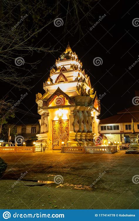Lampang Thailand March 5 2020 Lampang City Pillar Shrine At Night